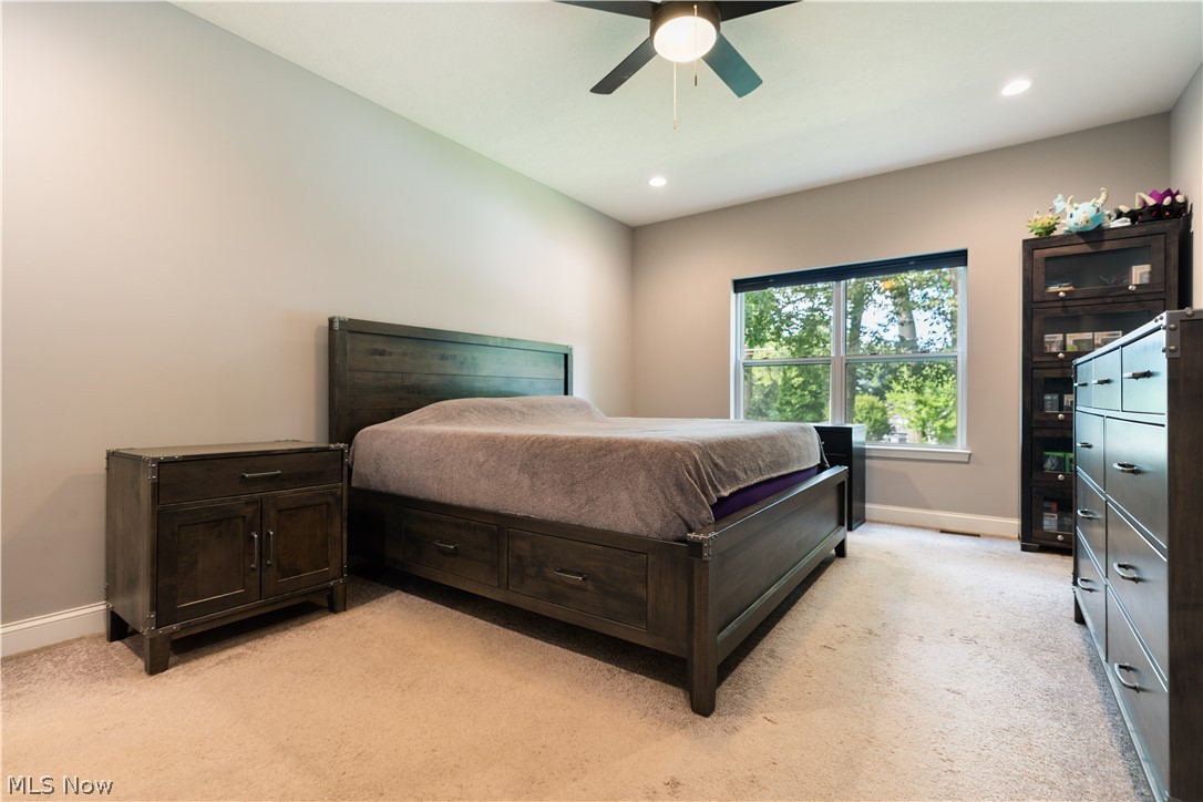 5585 Shadow Ridge Circle NW North Canton OH 44720