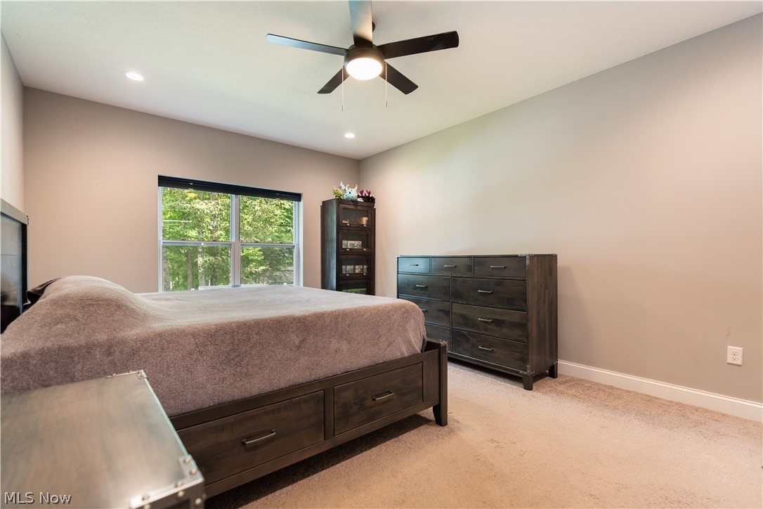 5585 Shadow Ridge Circle NW North Canton OH 44720