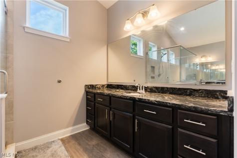 5585 Shadow Ridge Circle NW North Canton OH 44720