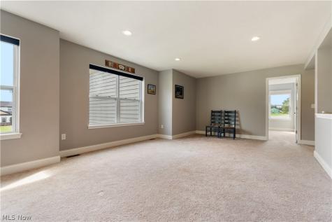 5585 Shadow Ridge Circle NW North Canton OH 44720