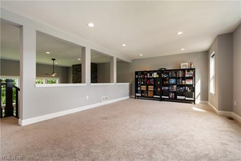 5585 Shadow Ridge Circle NW North Canton OH 44720