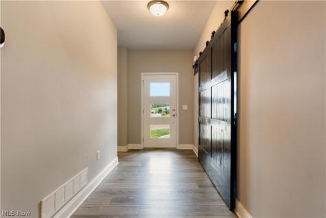 5585 Shadow Ridge Circle NW North Canton OH 44720