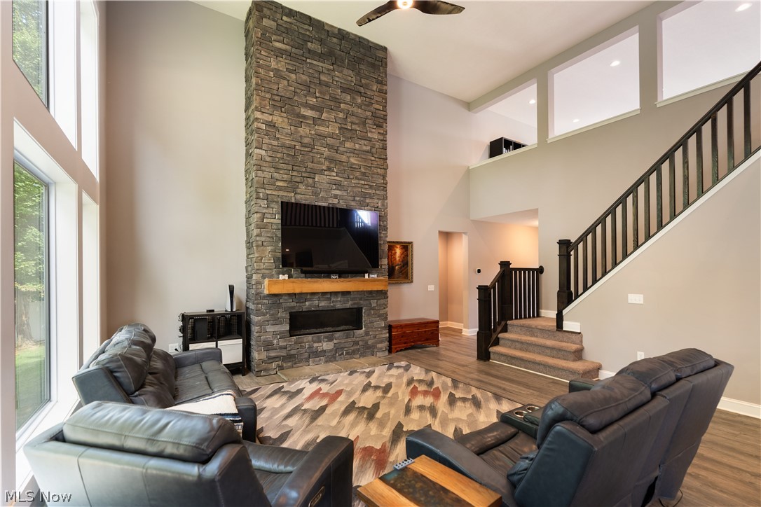 5585 Shadow Ridge Circle NW North Canton OH 44720