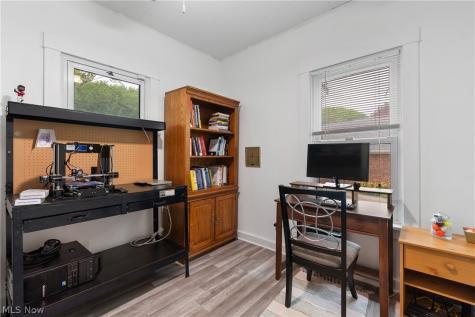 25001 Chardon Road Richmond Heights OH 44143