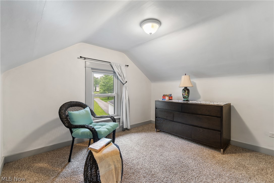25001 Chardon Road Richmond Heights OH 44143