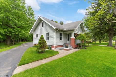 25001 Chardon Road Richmond Heights OH 44143