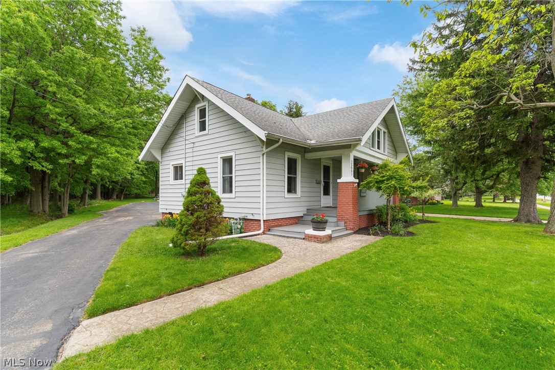 25001 Chardon Road Richmond Heights OH 44143