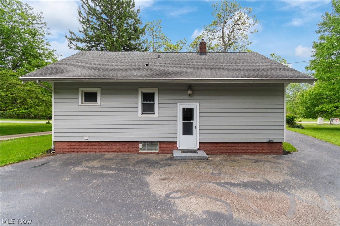 25001 Chardon Road Richmond Heights OH 44143