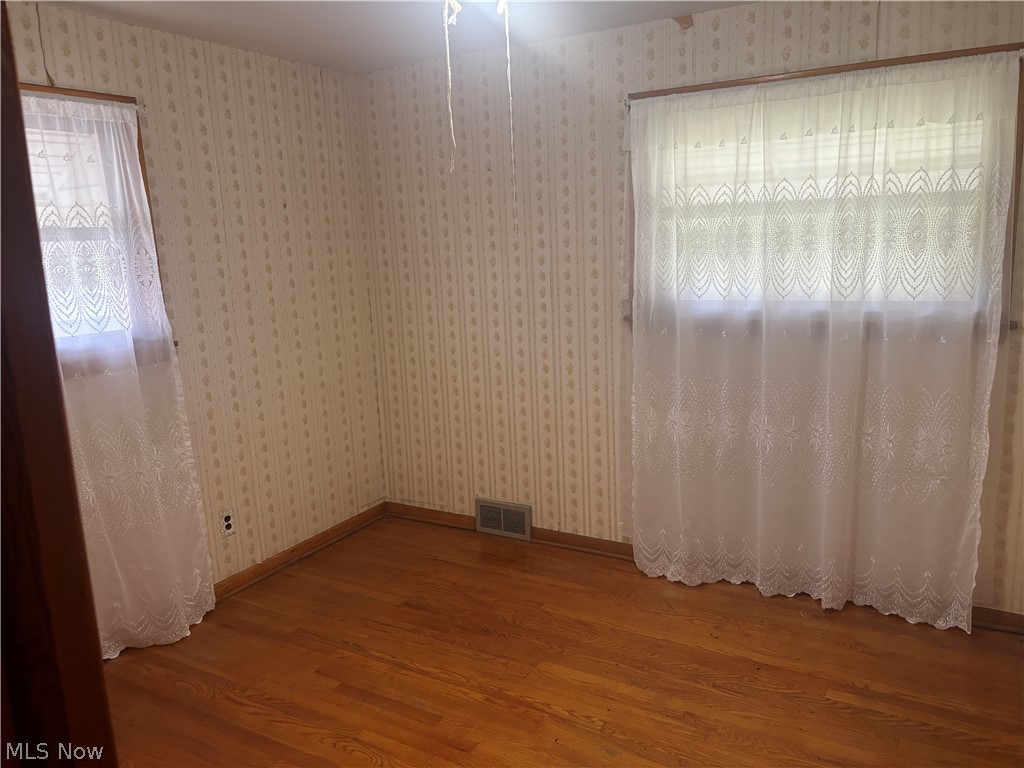 347 Porter Avenue Campbell OH 44405