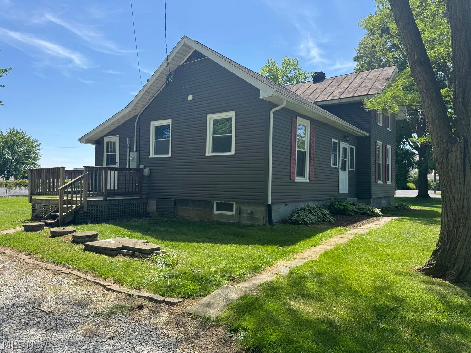 40871 State Route 18 Wellington OH 44090