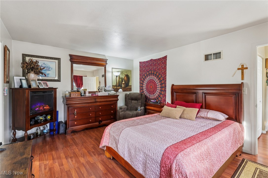 807 Fairfield School Road Columbiana OH 44408