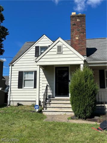 1111 Colonial Boulevard NE Canton OH 44714