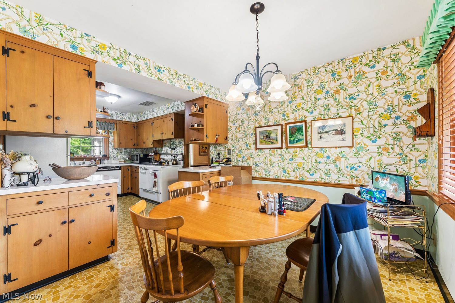 20193 Beachcliff Boulevard Rocky River OH 44116