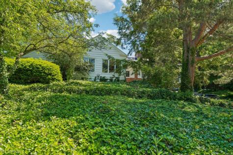 20193 Beachcliff Boulevard Rocky River OH 44116