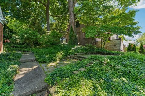20193 Beachcliff Boulevard Rocky River OH 44116