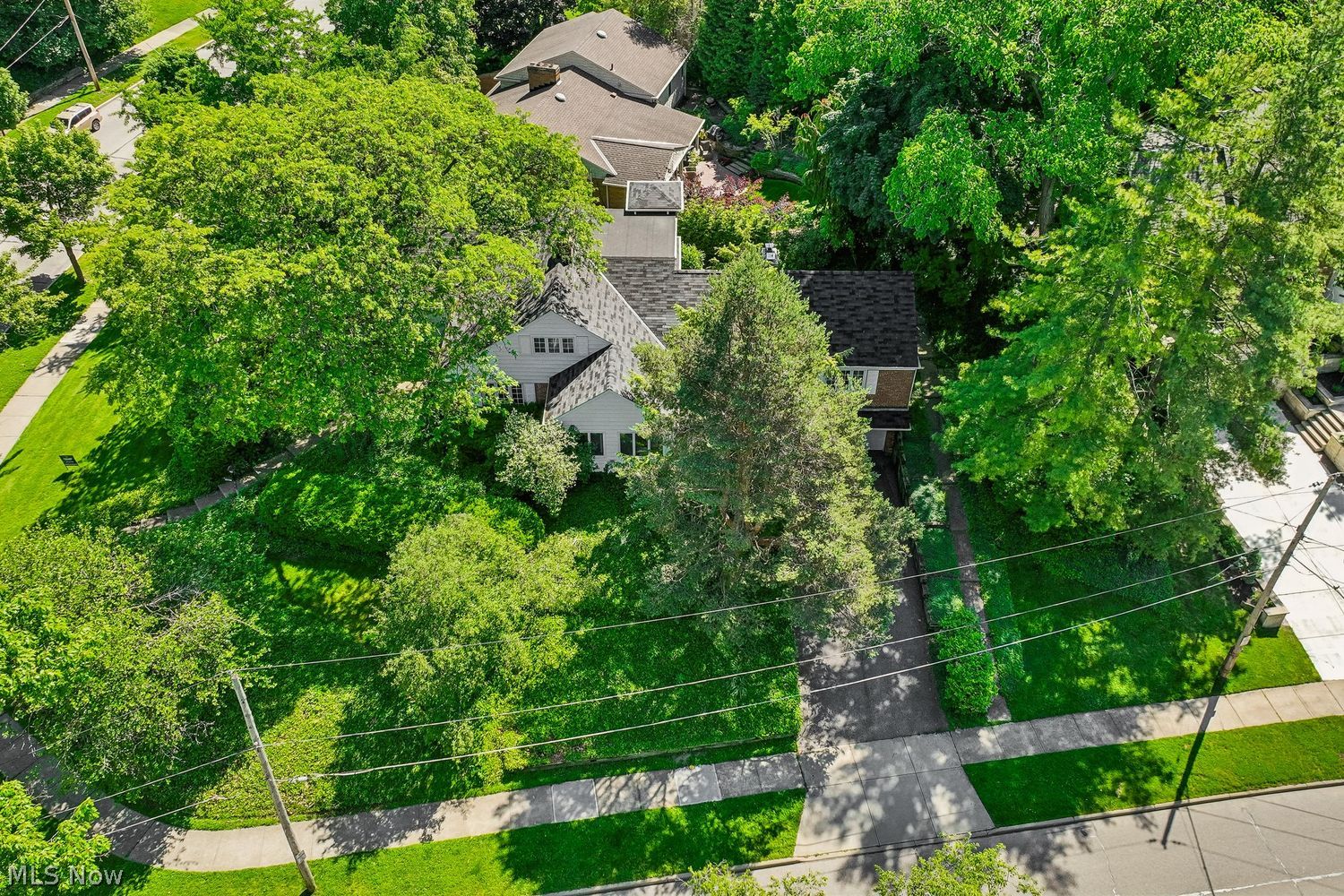 20193 Beachcliff Boulevard Rocky River OH 44116