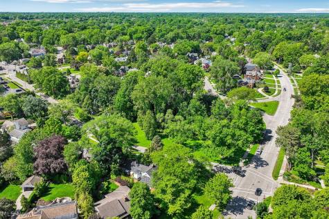 20193 Beachcliff Boulevard Rocky River OH 44116