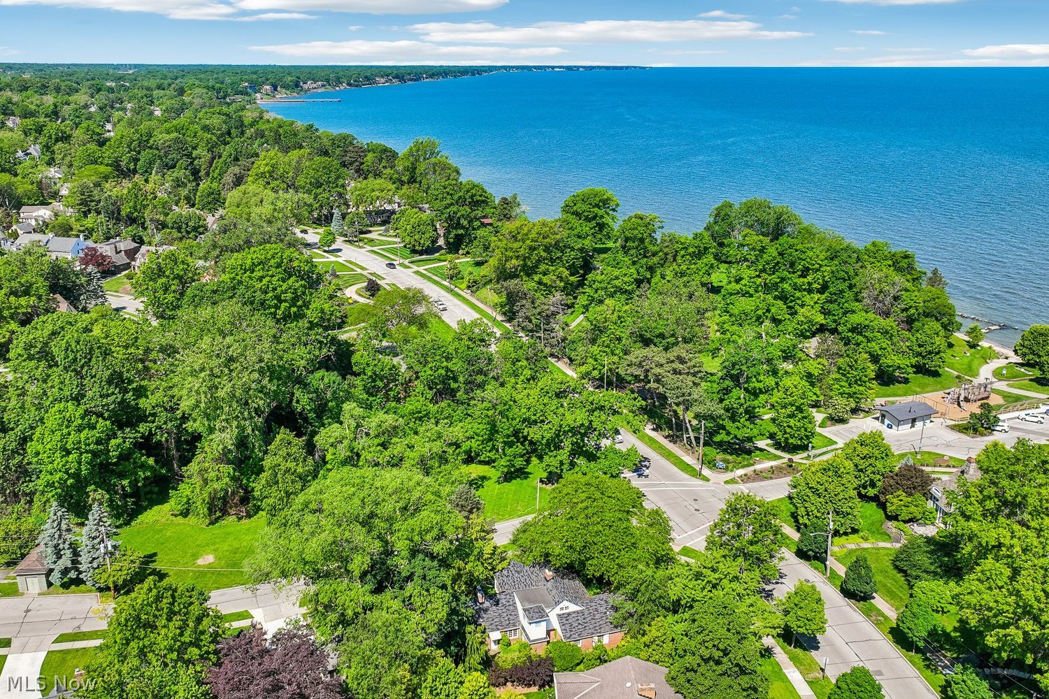 20193 Beachcliff Boulevard Rocky River OH 44116