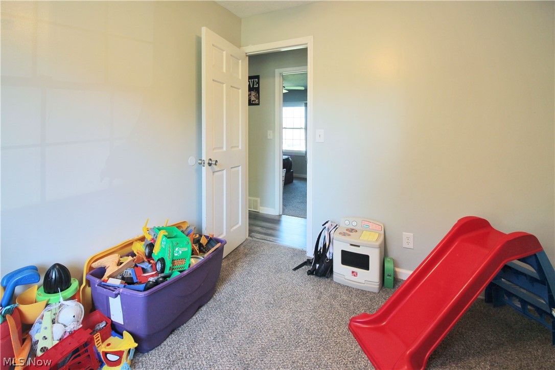 4676 Knickerbocker Circle Ashtabula OH 44004