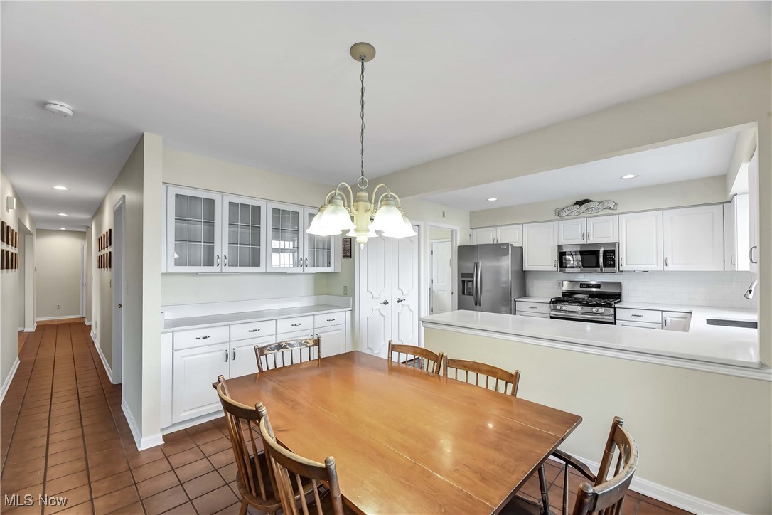 4 Westfield Lane Rocky River OH 44116