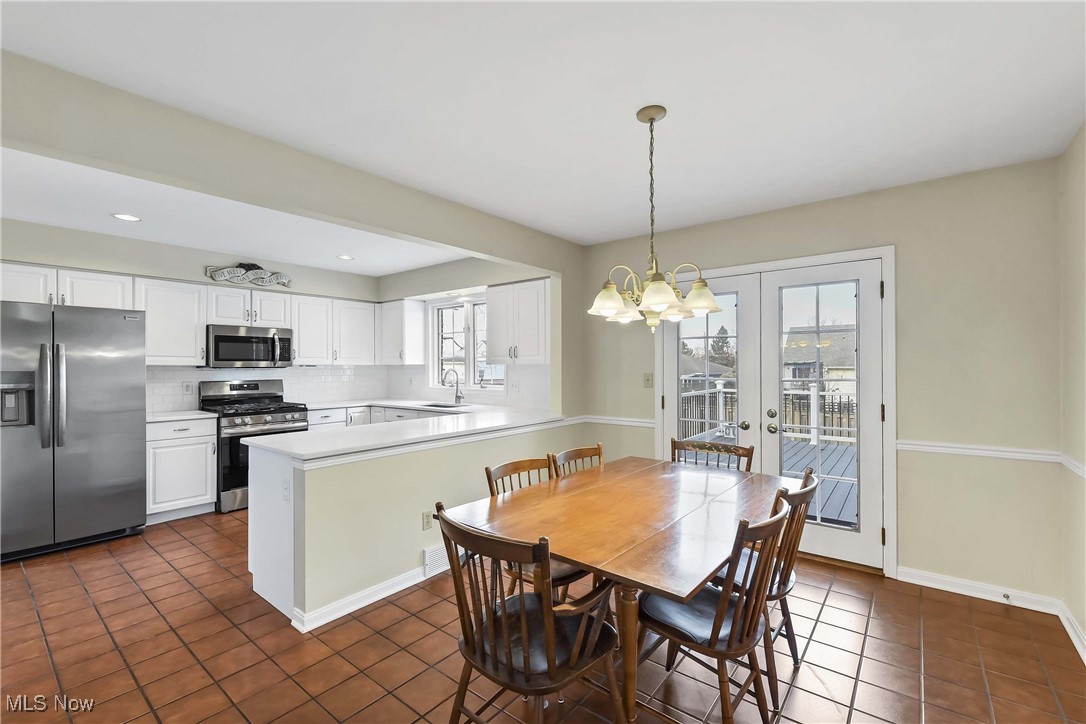 4 Westfield Lane Rocky River OH 44116