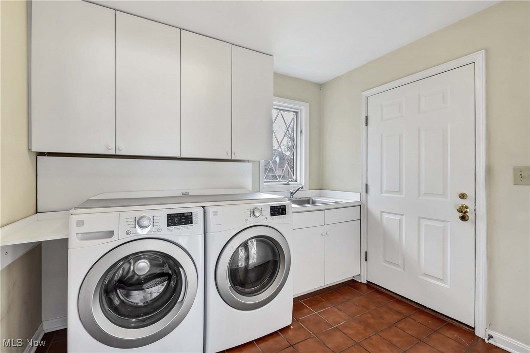 4 Westfield Lane Rocky River OH 44116