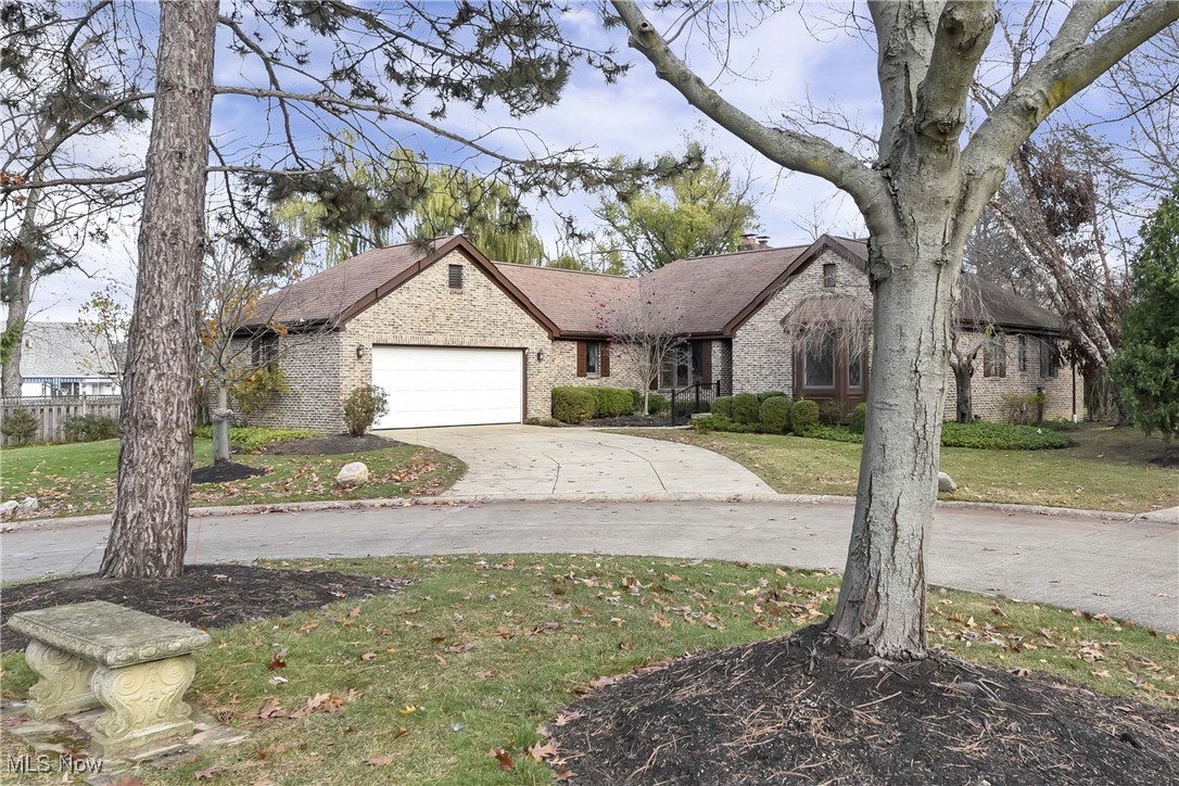 4 Westfield Lane Rocky River OH 44116