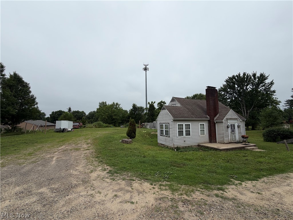 1564 Niles Cortland Road Warren OH 44484