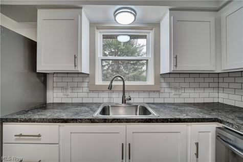 362 Jettie Avenue NE Canton OH 44730
