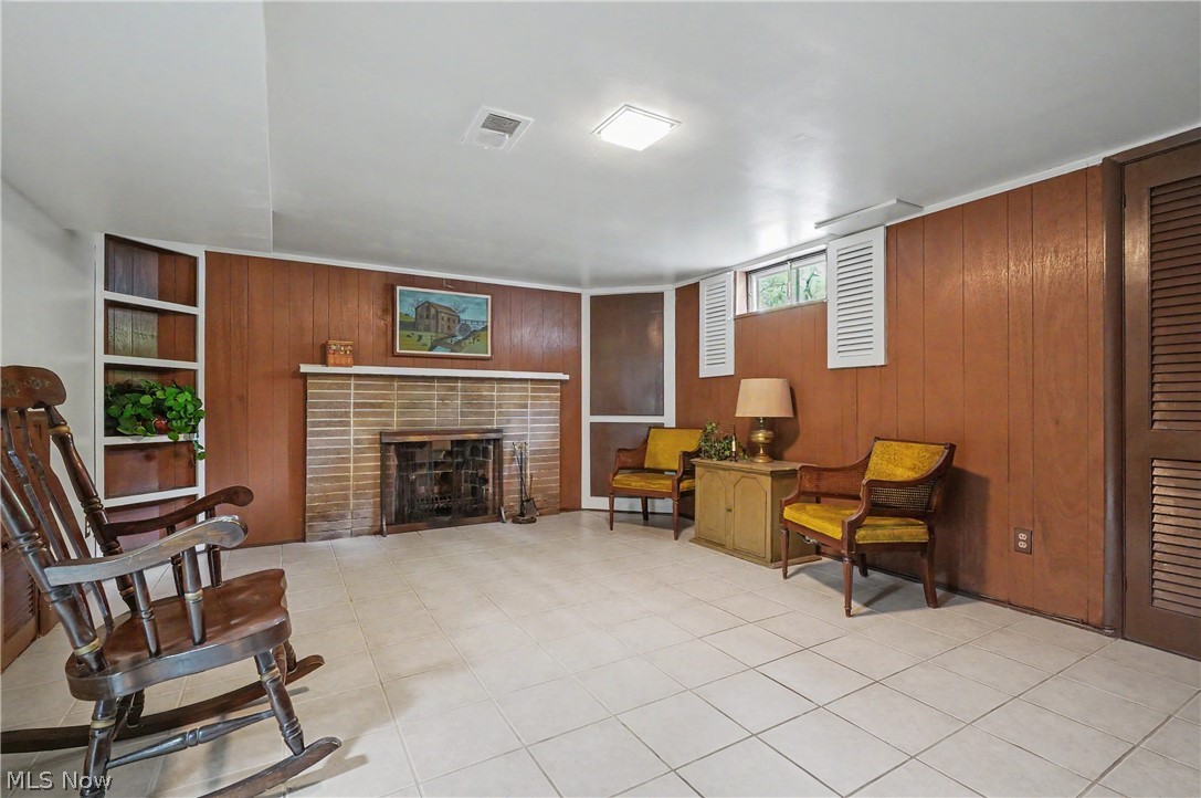 5035 New Road Youngstown OH 44515
