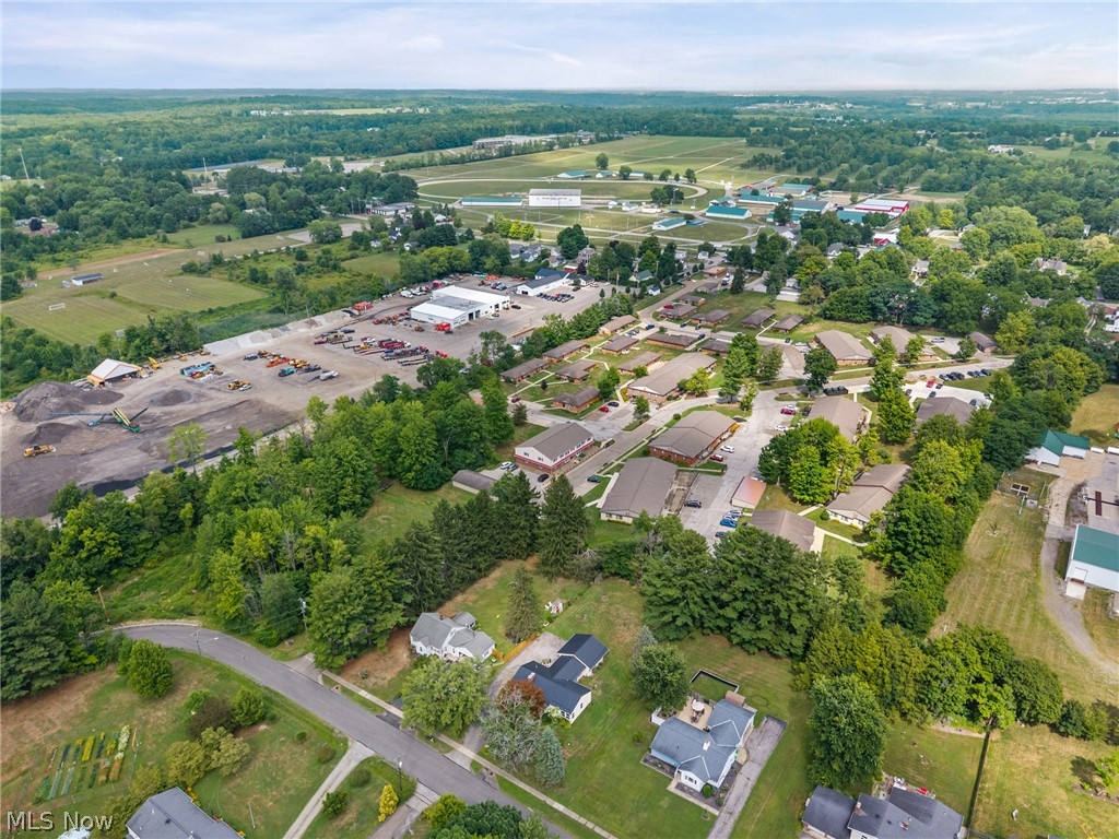 14421 Garden Street Burton OH 44021