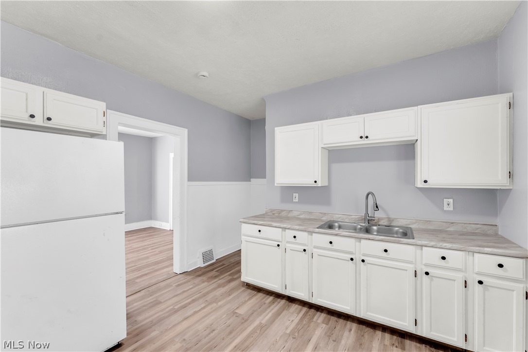 12701 Rexford Avenue Cleveland OH 44105