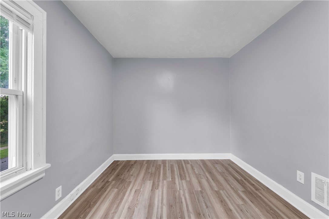12701 Rexford Avenue Cleveland OH 44105