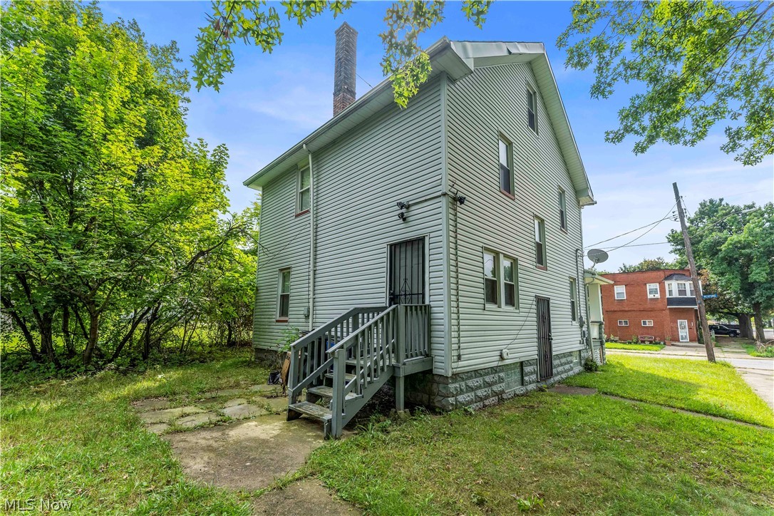 12701 Rexford Avenue Cleveland OH 44105