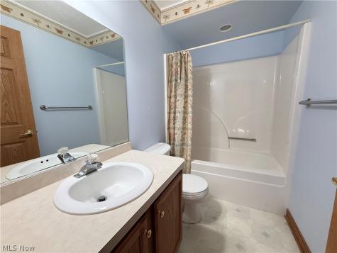 1349 Bannerstone Drive Painesville OH 44077