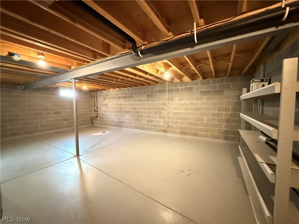 1349 Bannerstone Drive Painesville OH 44077
