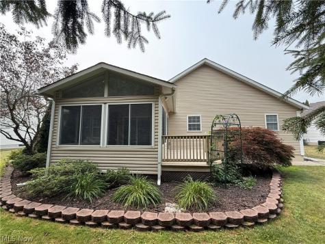 1349 Bannerstone Drive Painesville OH 44077