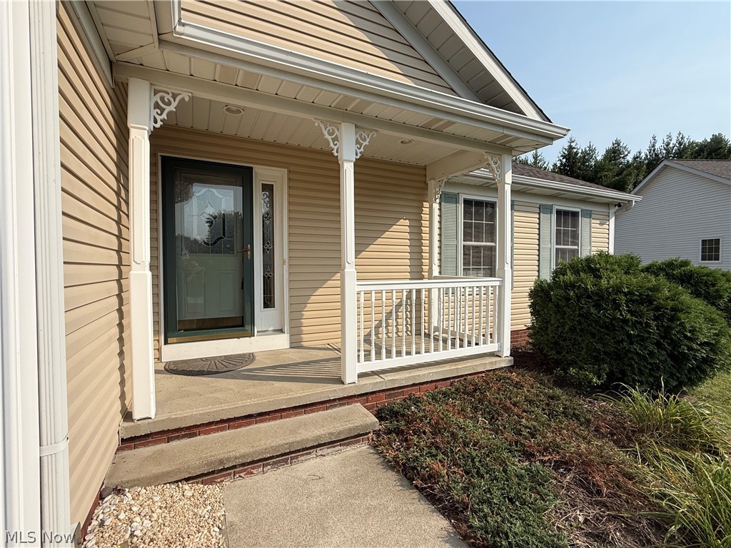 1349 Bannerstone Drive Painesville OH 44077