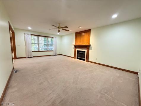 1349 Bannerstone Drive Painesville OH 44077