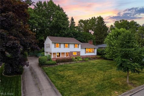 3031 Silverview Drive Silver Lake OH 44224