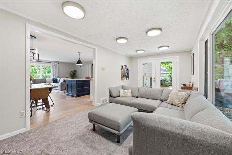 3031 Silverview Drive Silver Lake OH 44224