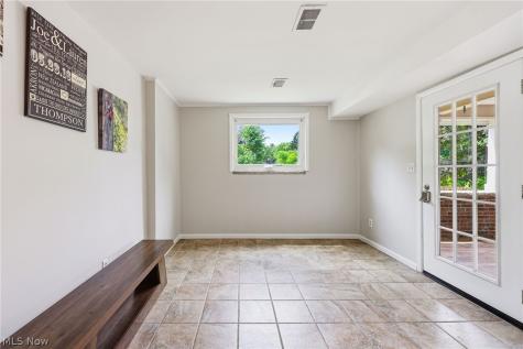 3031 Silverview Drive Silver Lake OH 44224