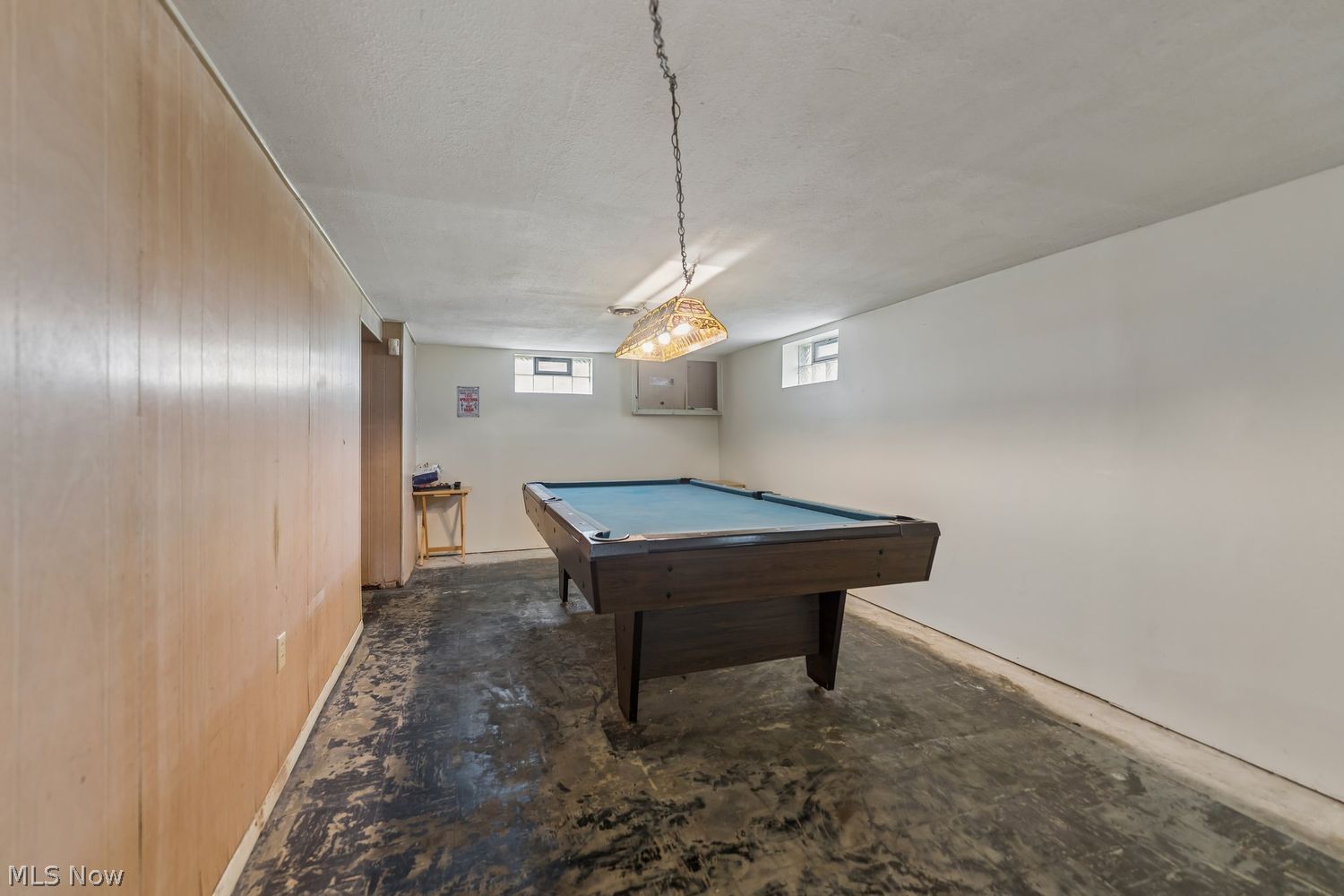 590 Bell Avenue Elyria OH 44035