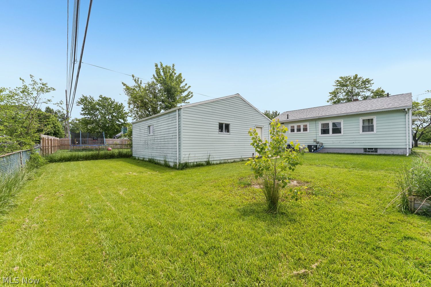 590 Bell Avenue Elyria OH 44035