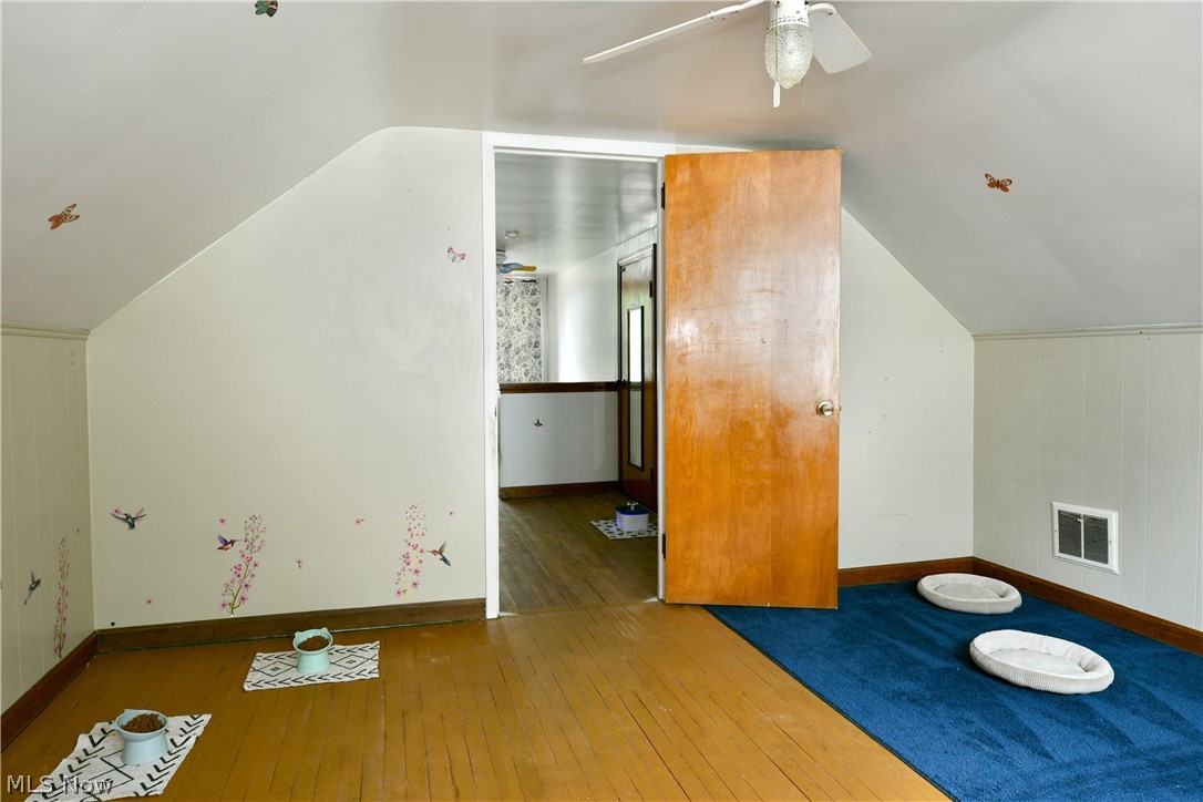 955 Glenwood Street NE Warren OH 44483