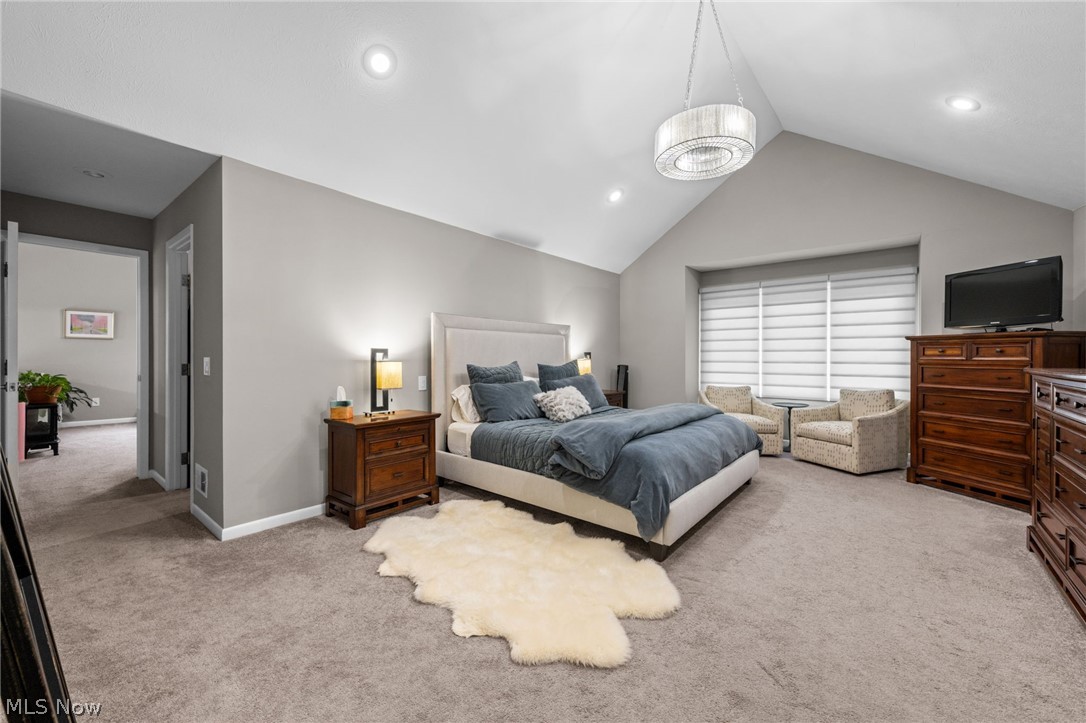 5045 Crofton Avenue Solon OH 44139