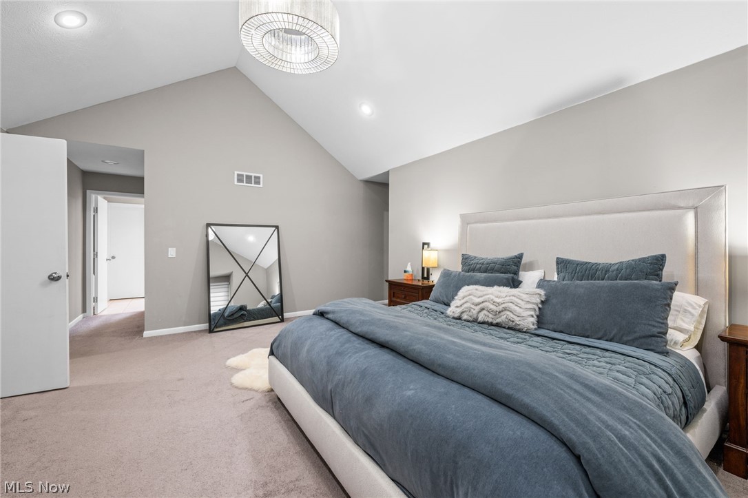 5045 Crofton Avenue Solon OH 44139