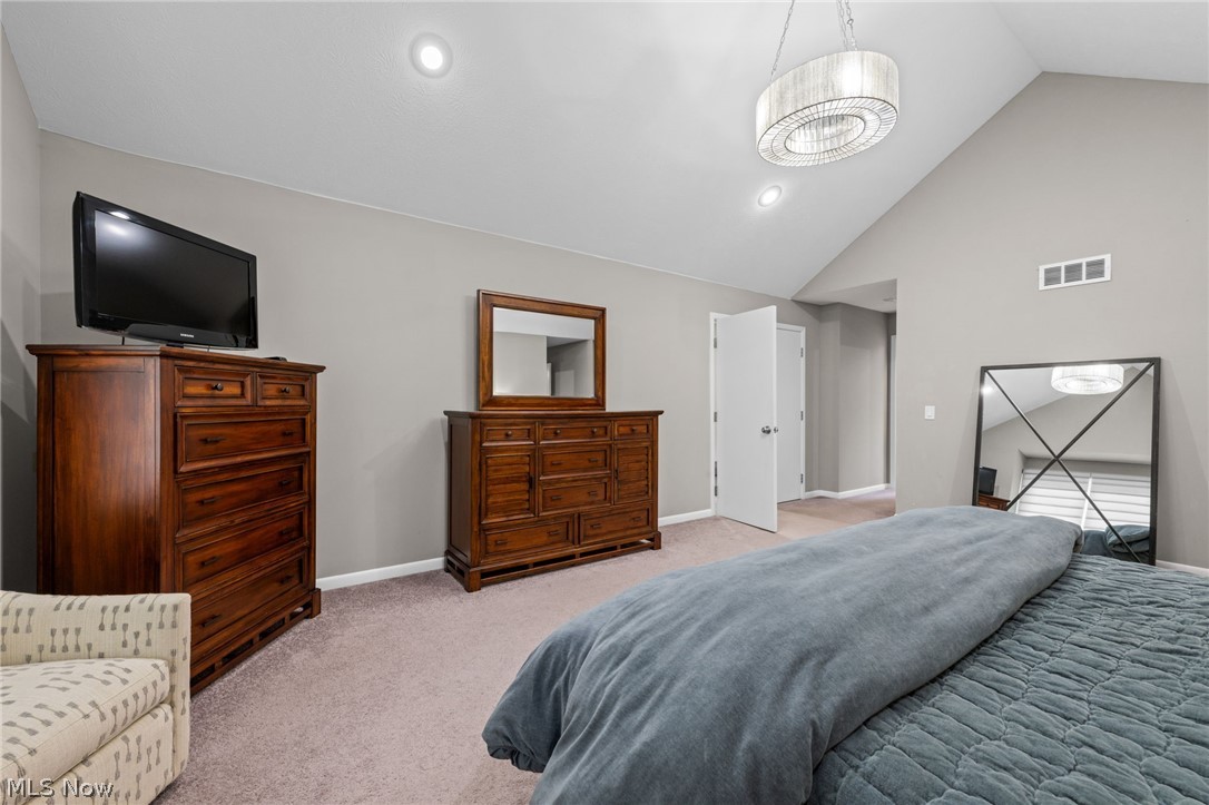 5045 Crofton Avenue Solon OH 44139
