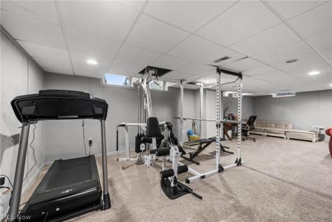 5045 Crofton Avenue Solon OH 44139