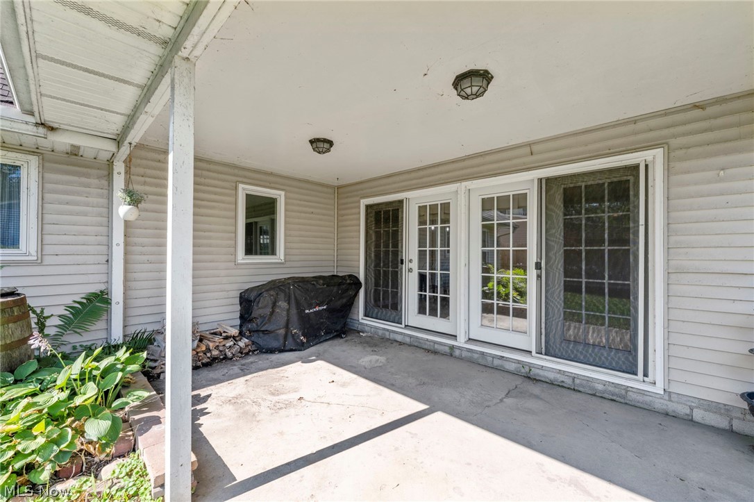 4845 Redwood Drive Sheffield Lake OH 44054